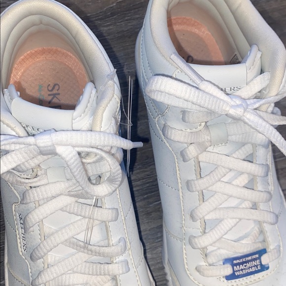 NWT SKECHERS White Court Classics Memory Foam Hi-Top Sneakers 9 - Picture 4 of 9